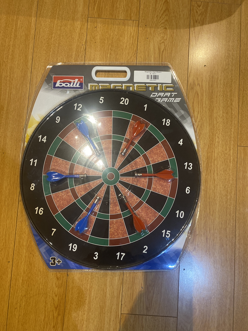 Magnetic Dart Board