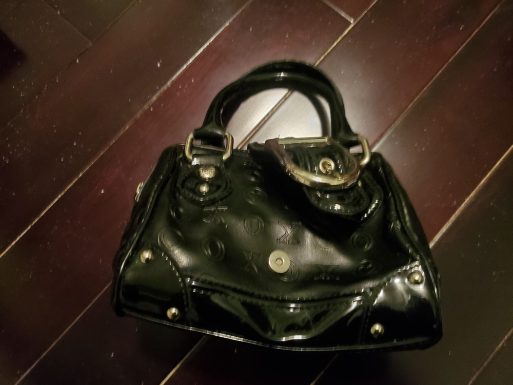 XOXO BLACK PURSE🏈 image indicator(2)