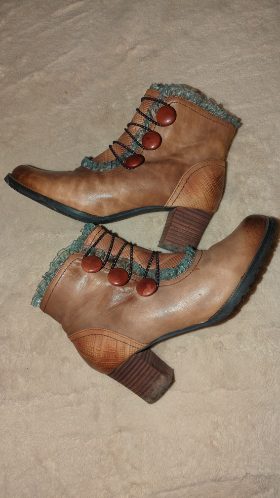 Woman's Vintage boots - photo 3
