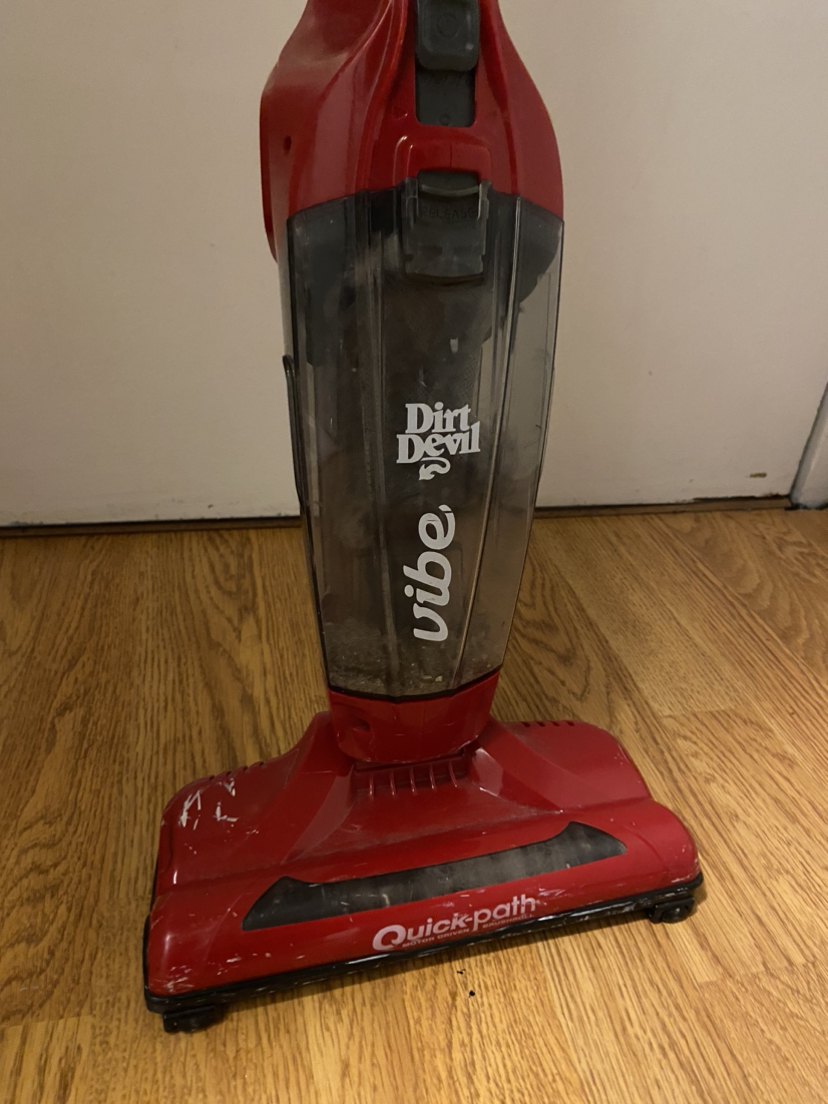 Dirt devil vacuum