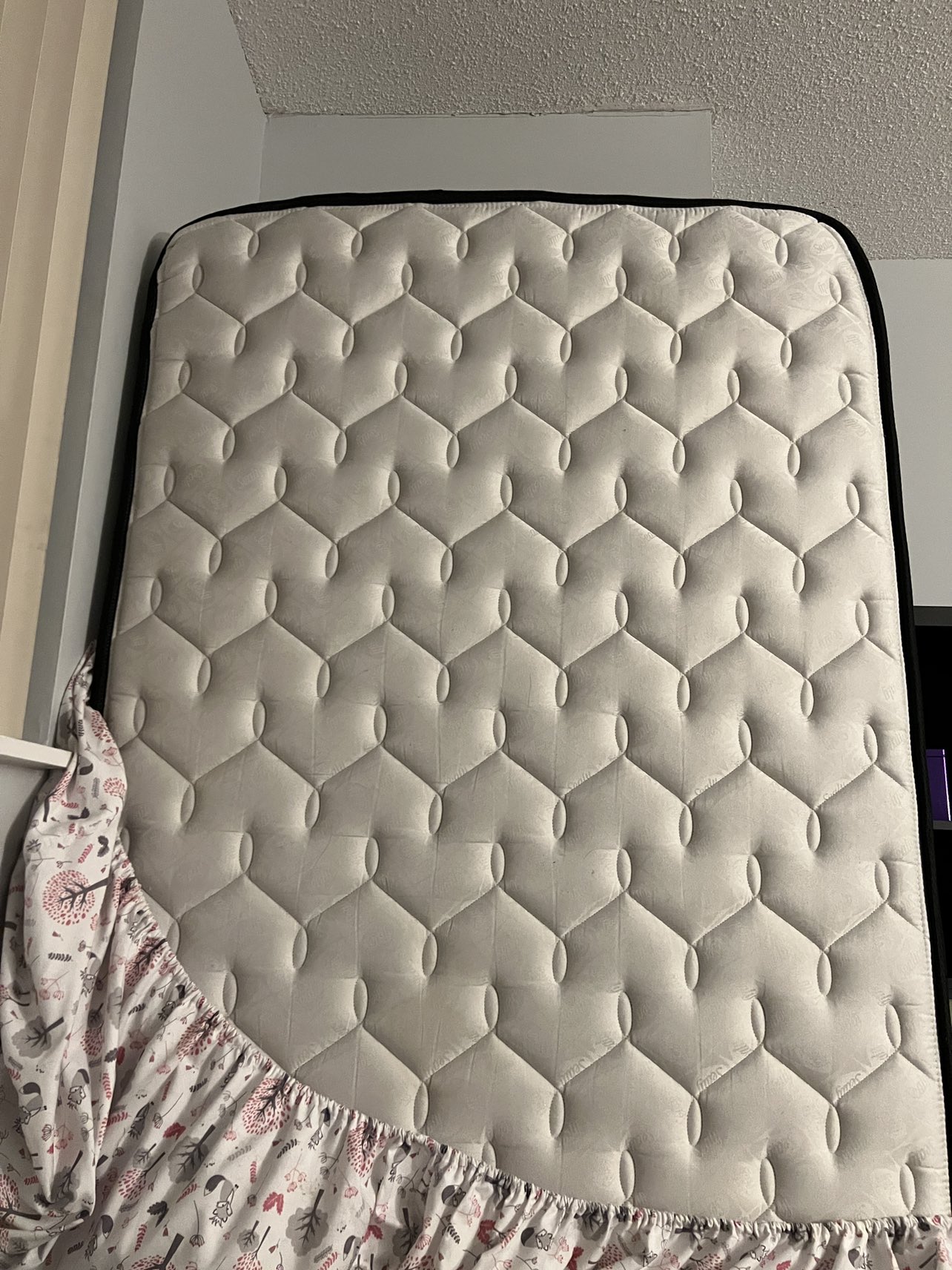 Single mattress #SellingSpree