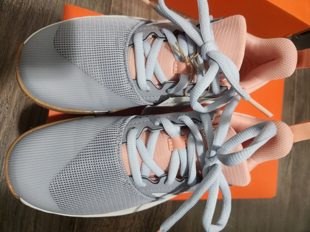 Adidas Essence Runner (Indoor) thumbnail