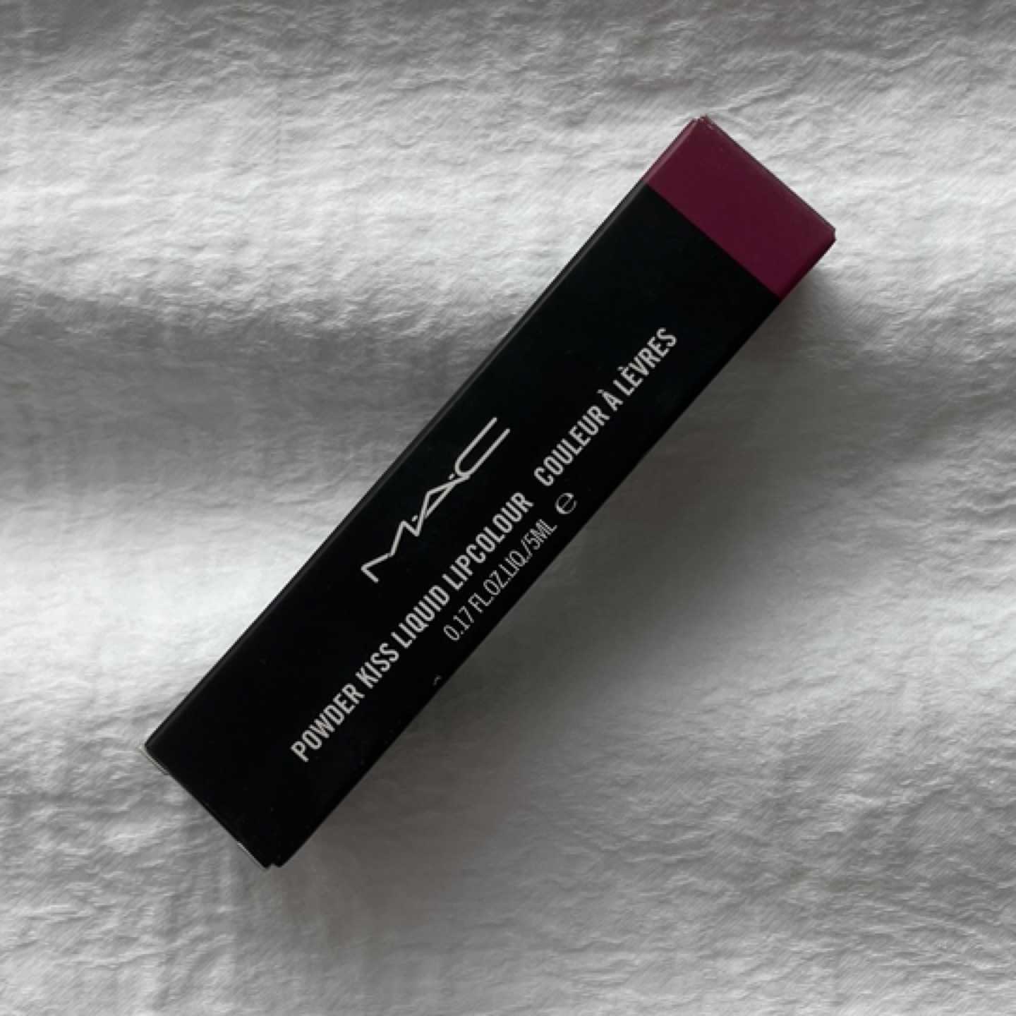 MAC Powder Kiss Liquid Lipcolour 'Make It Fashun!' image indicator(5)