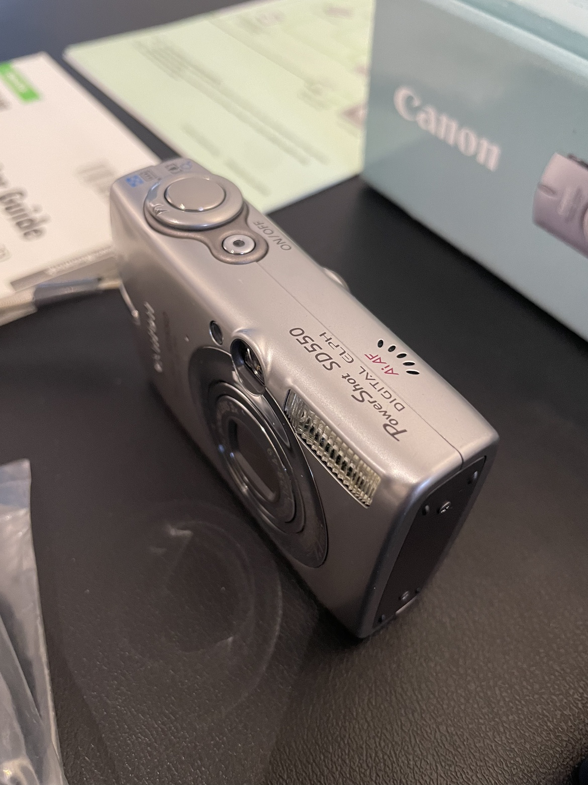 Canon PowerShot SD550 Digital ELPH Camera - photo 4