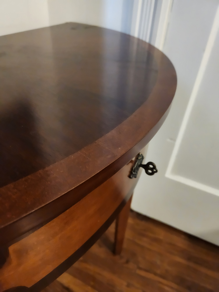 Entrance table - photo 2