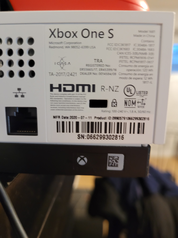 Xbox one s w/ games accessories - photo 2