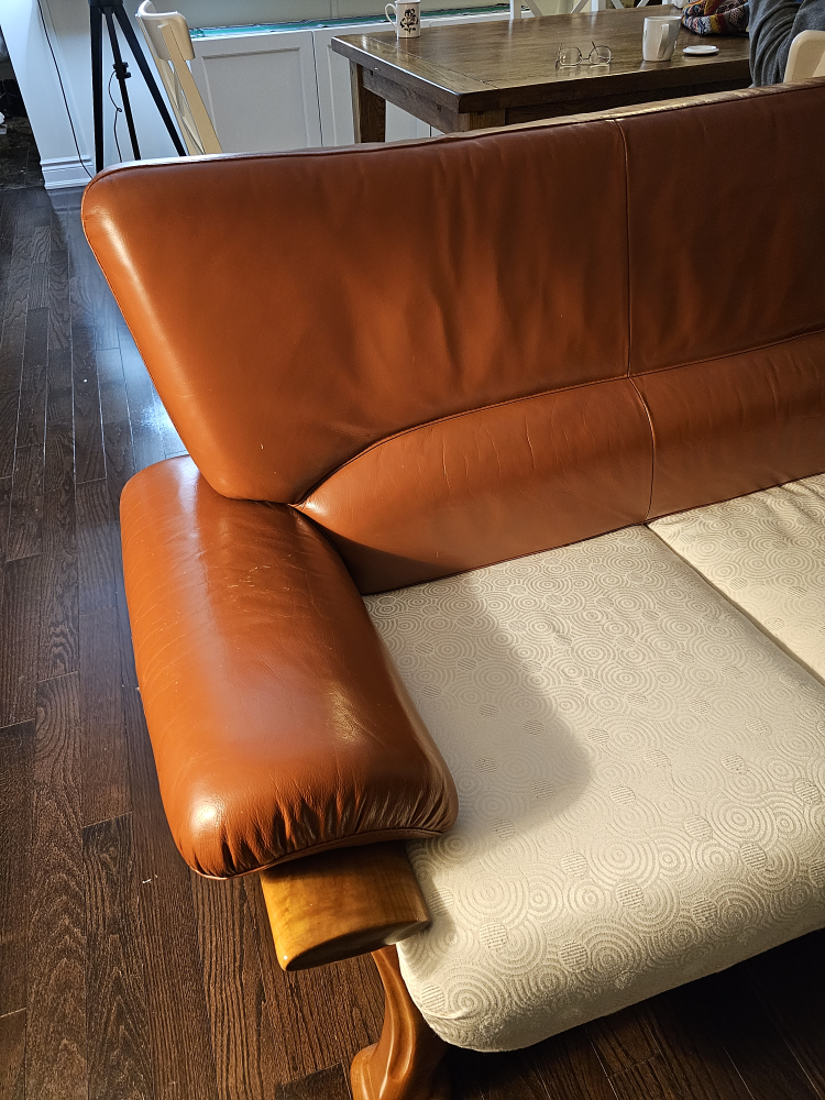 sofa & chair - photo 3