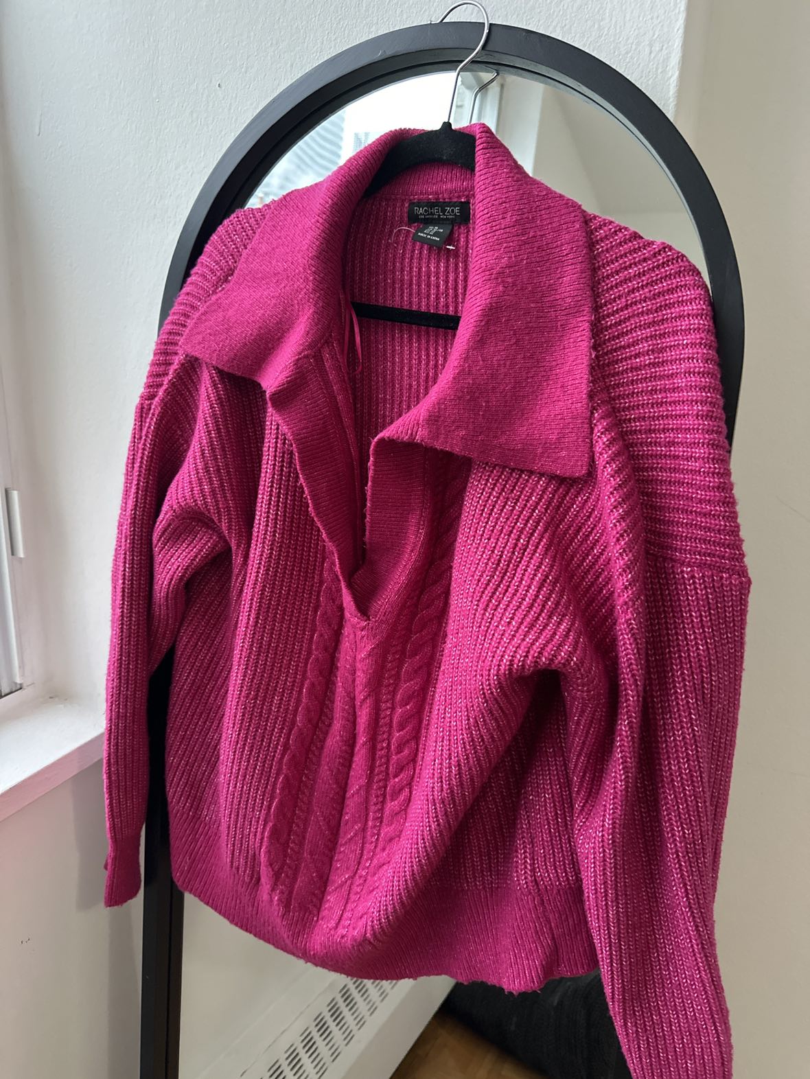 Sweater thumbnail