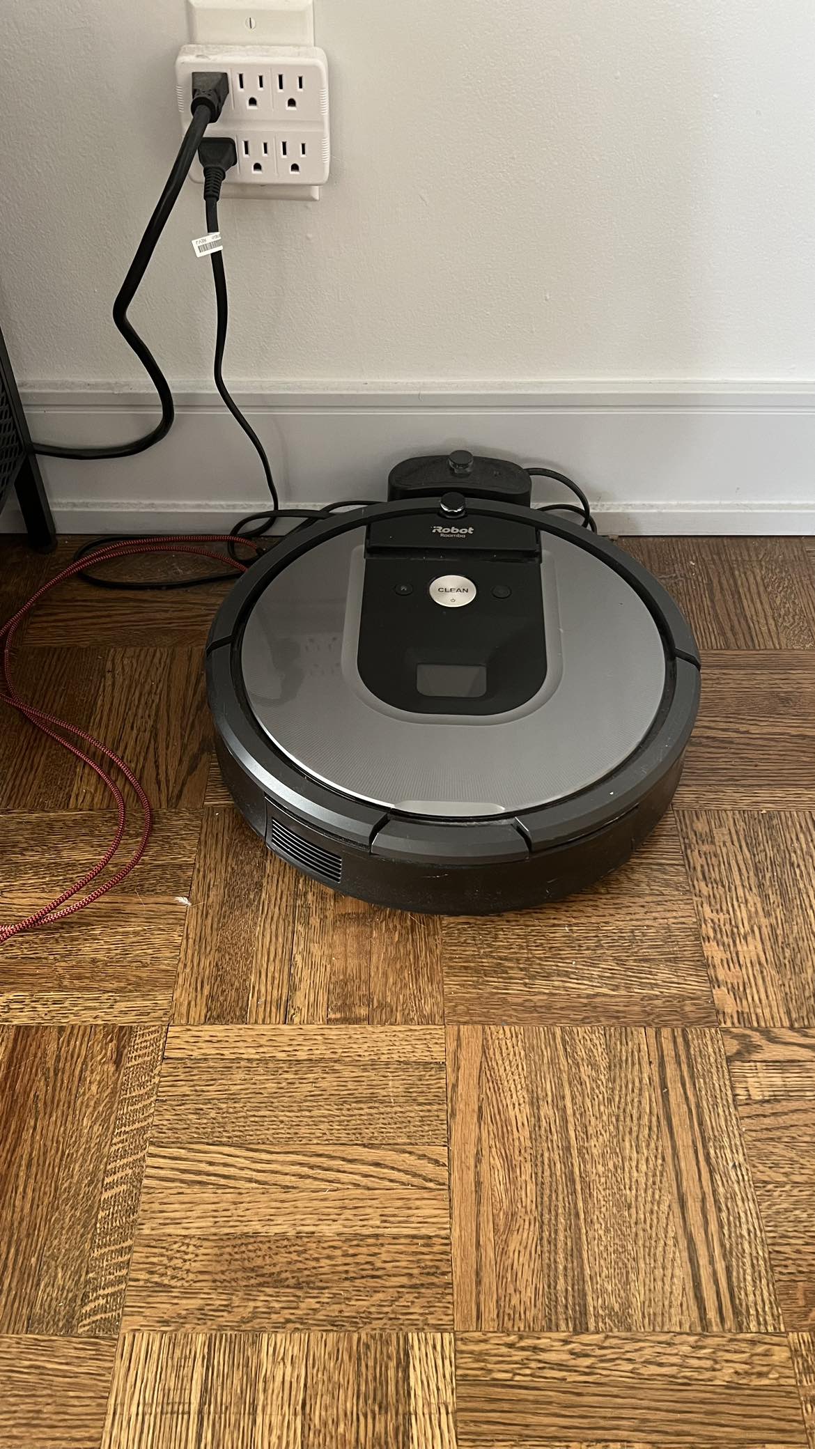 iRobot Roomba 960 Robot Vacuum
