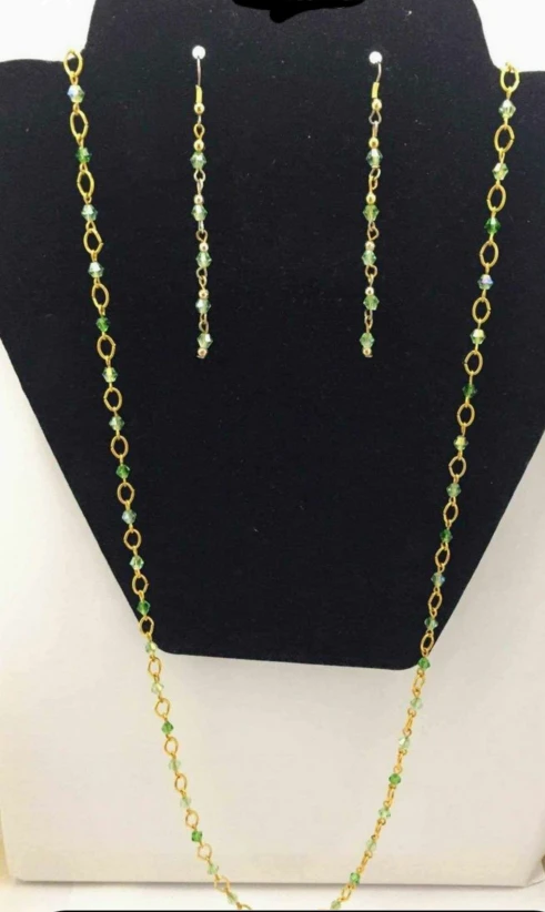 2 necklace  earrings bracelet image indicator(5)