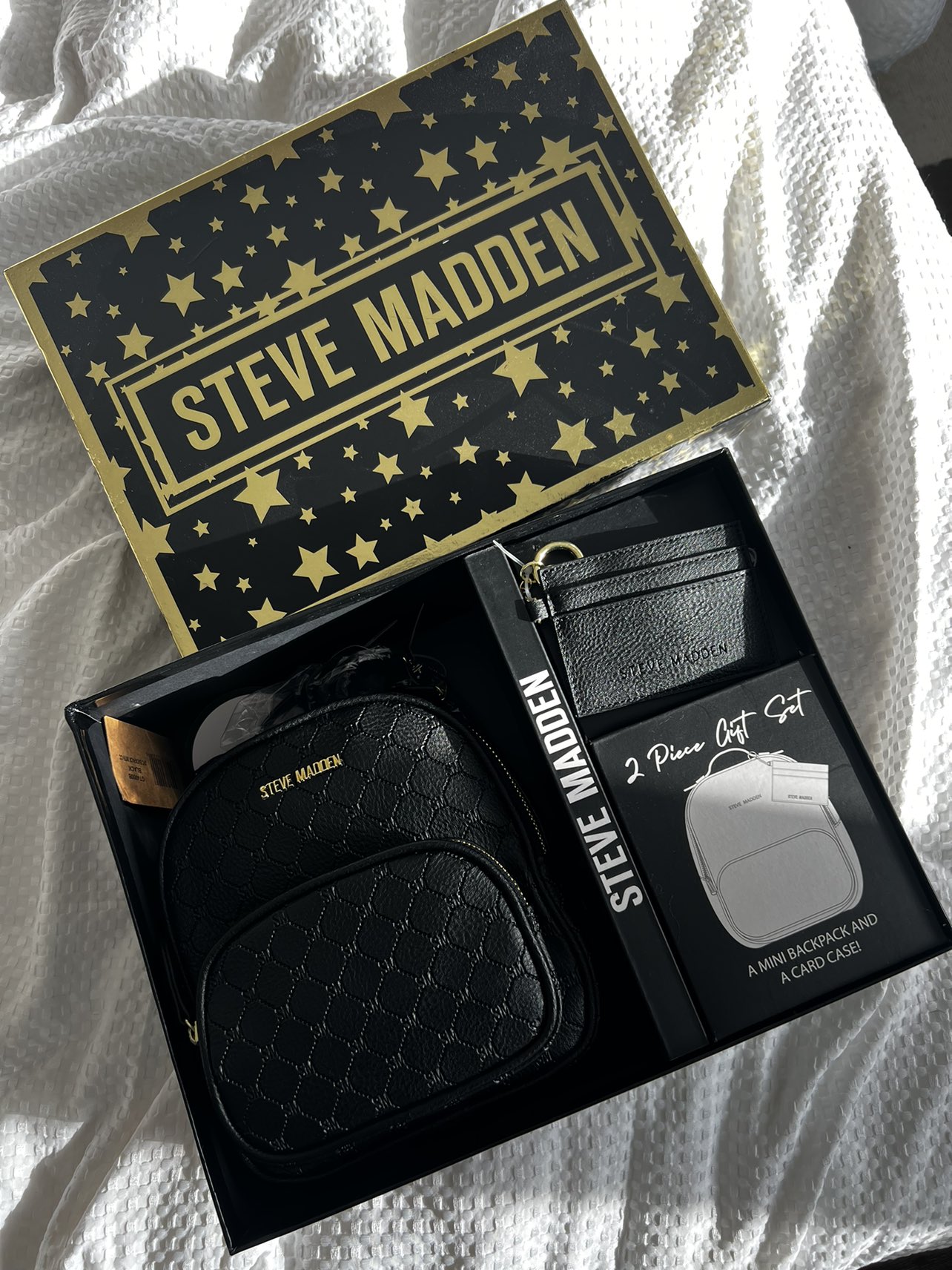 Steve Madden backpack and cardholder 2 pc Gift set thumbnail