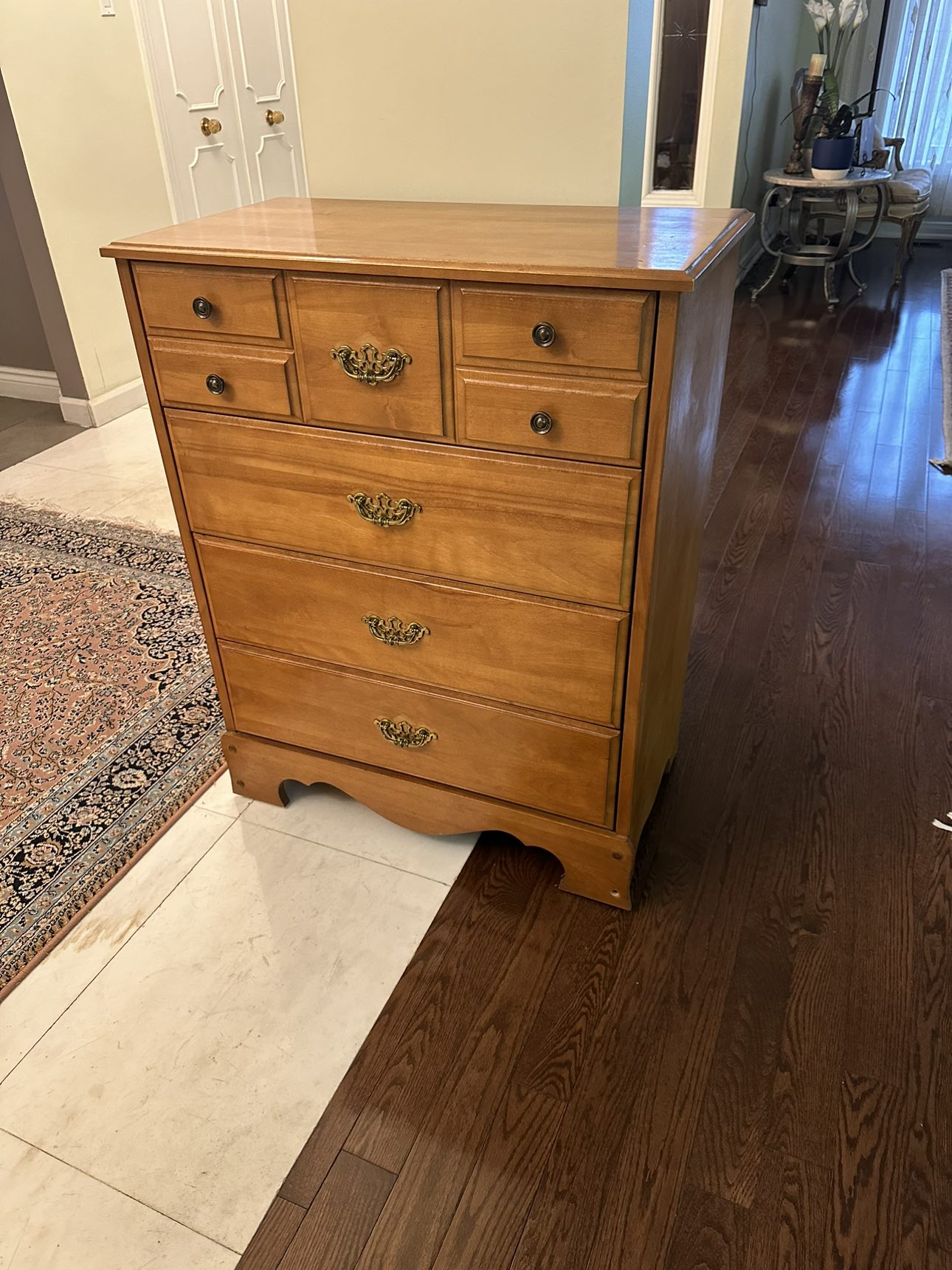 Solid Wood Dresser image indicator(2)