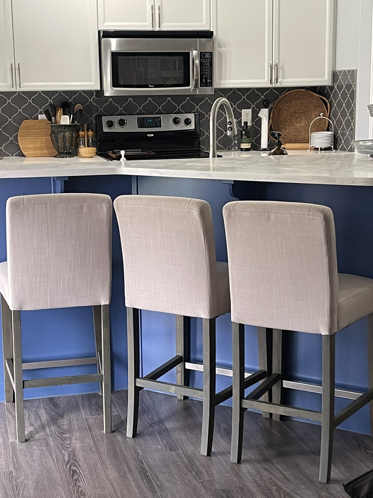 🎁Bar Stools (set of three)