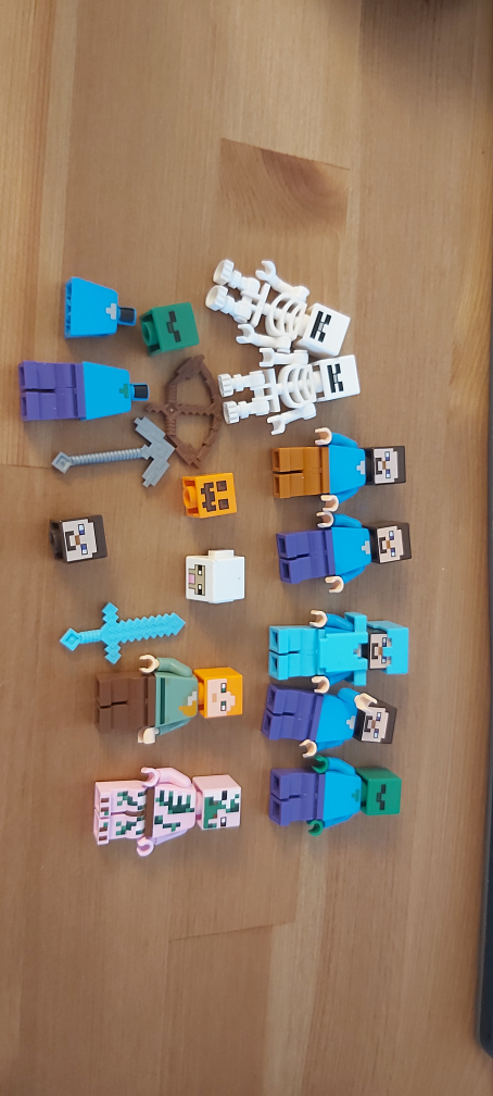 Lego Mineceaft Minifigure and Parts thumbnail
