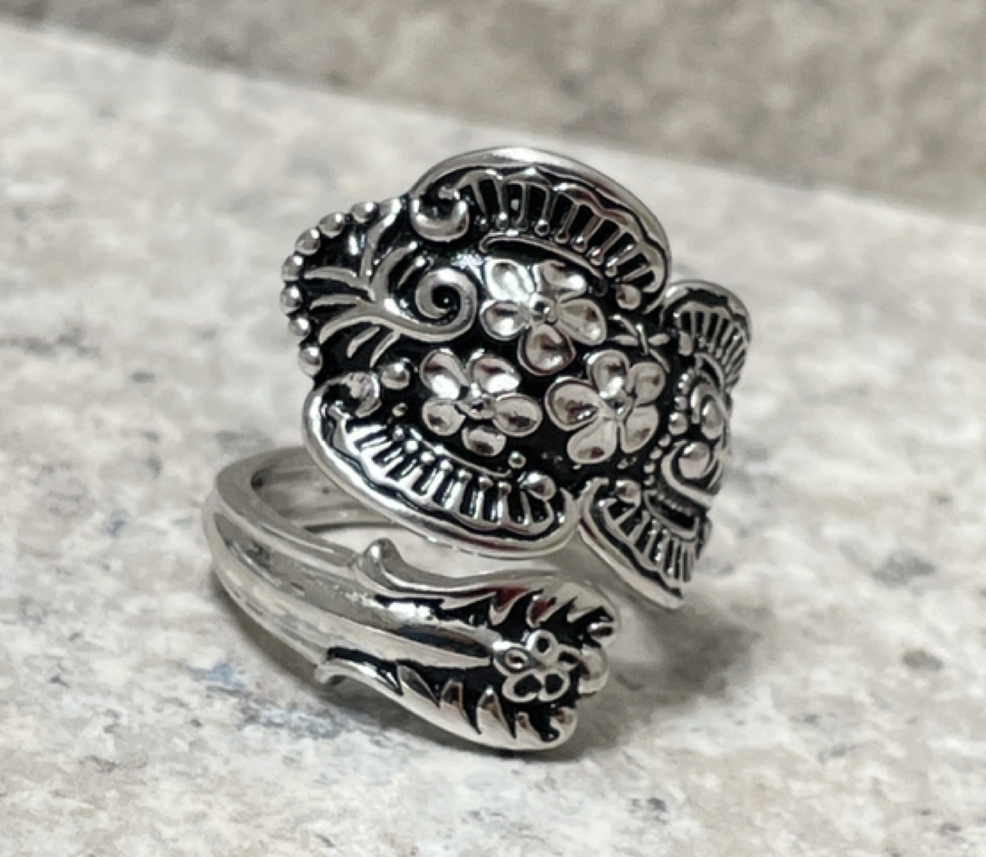 Flower Design Spoon Ring 🎁