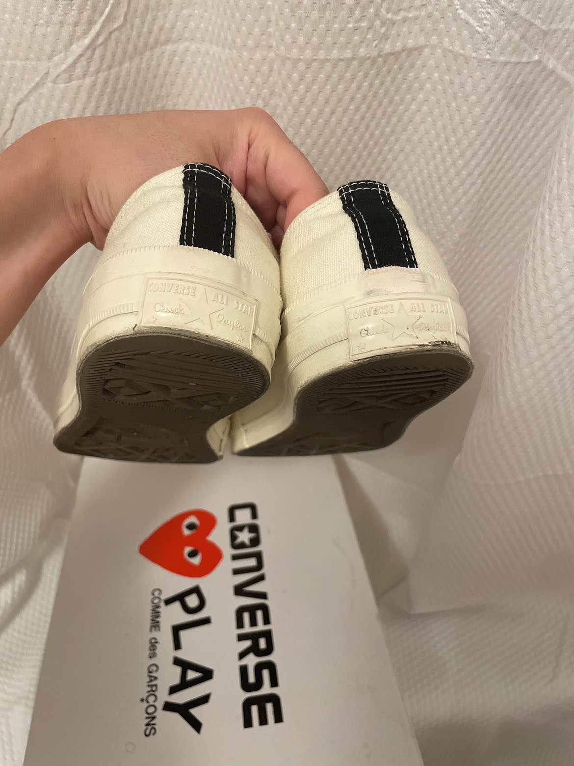 COMME DES GARÇONS PLAY Off-White Converse Sneakers - photo 4