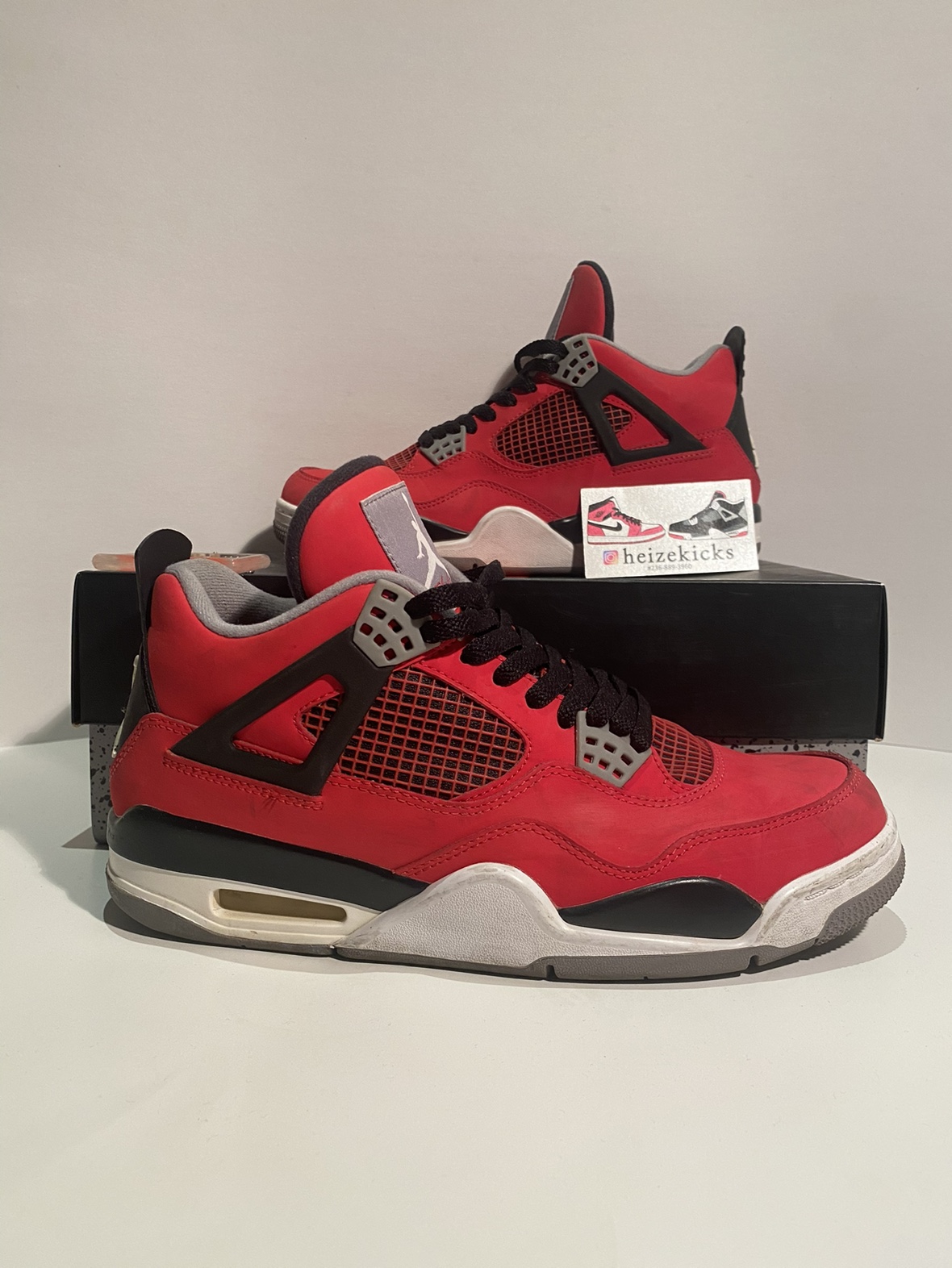 Air Jordan 4 Toro size 9 thumbnail
