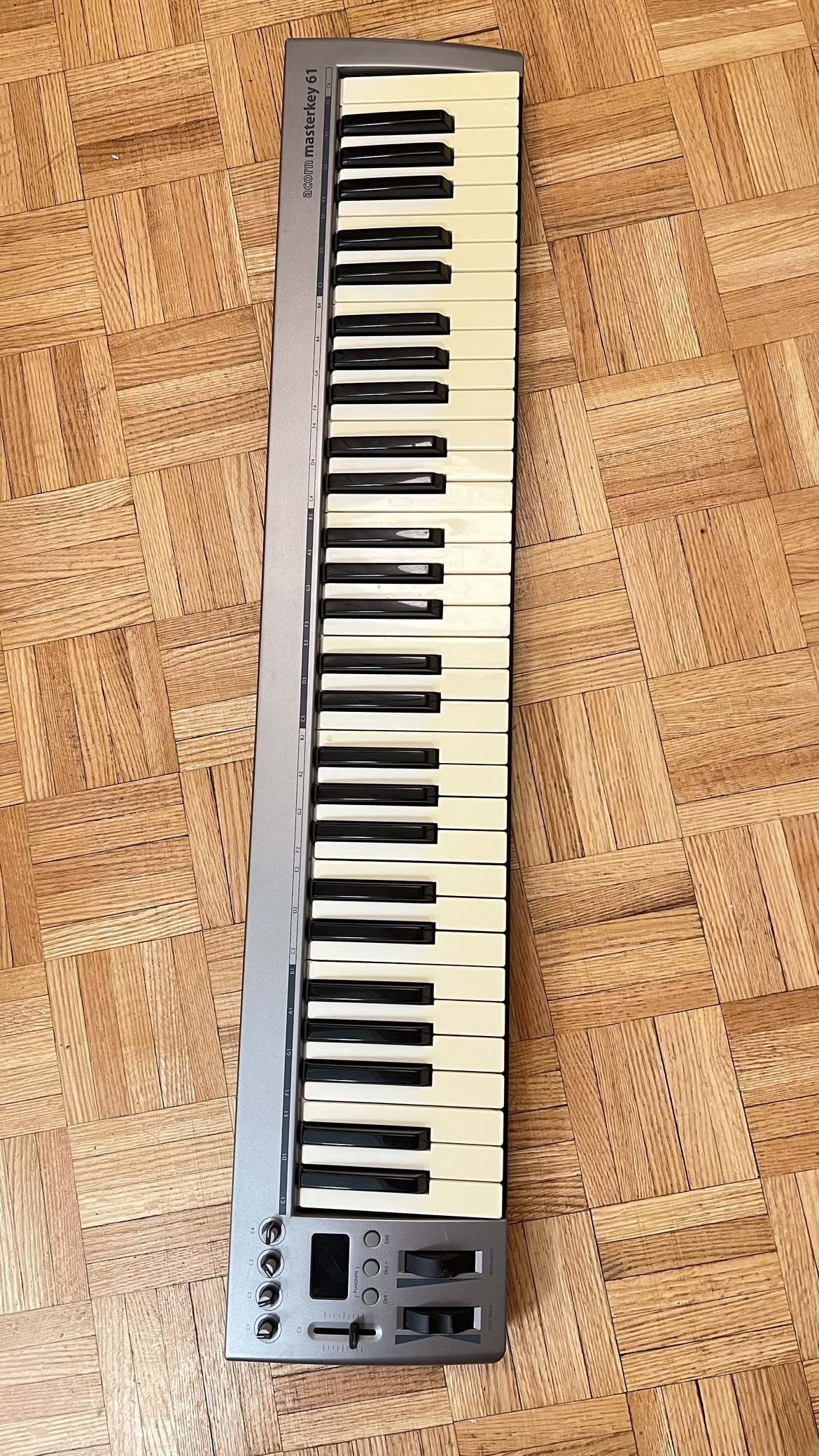 Acorn Masterkey 61
