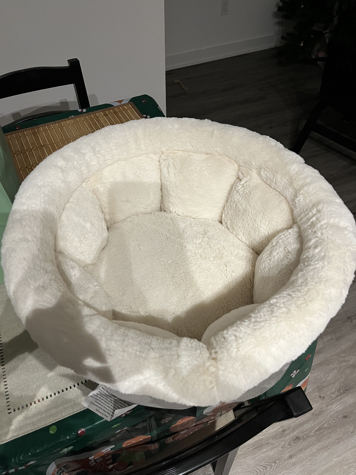 Pet bed