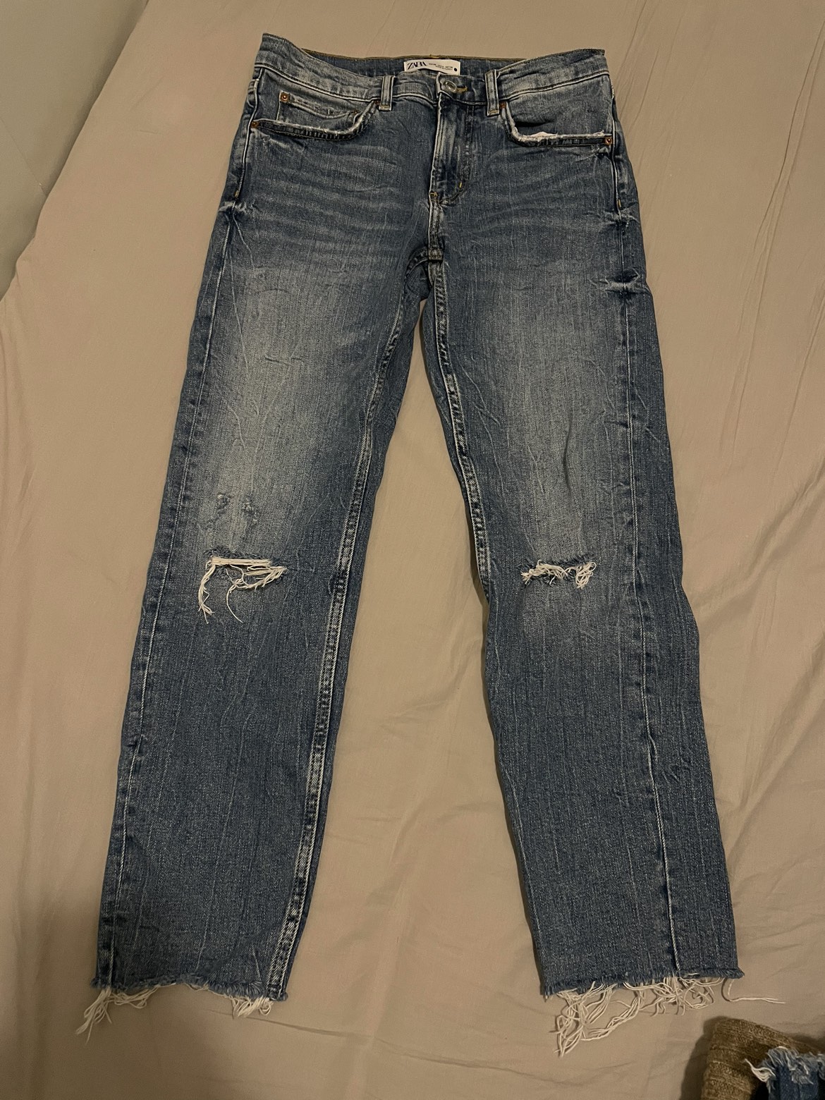ZARA SLIM BOYFRIEND DENIM