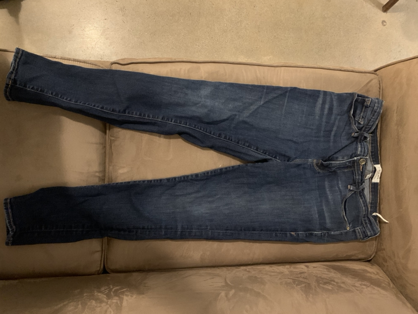 Frame skinny jeans sz 32 “Le Skinny de Jeanne” image indicator(4)
