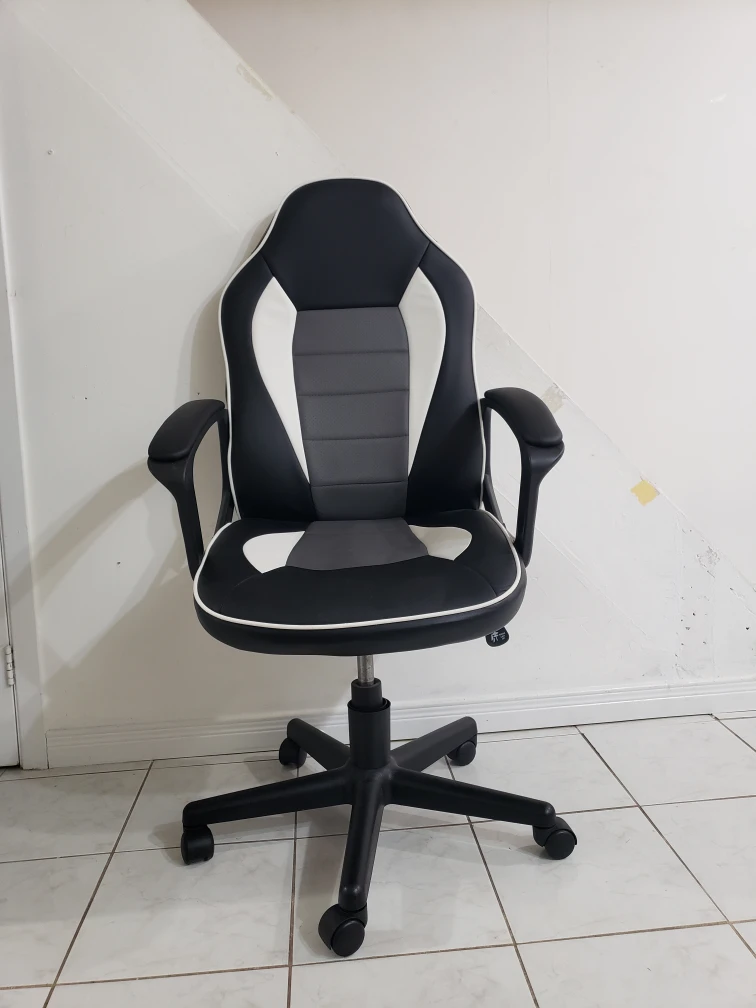office chair / gaming chair - photo 4