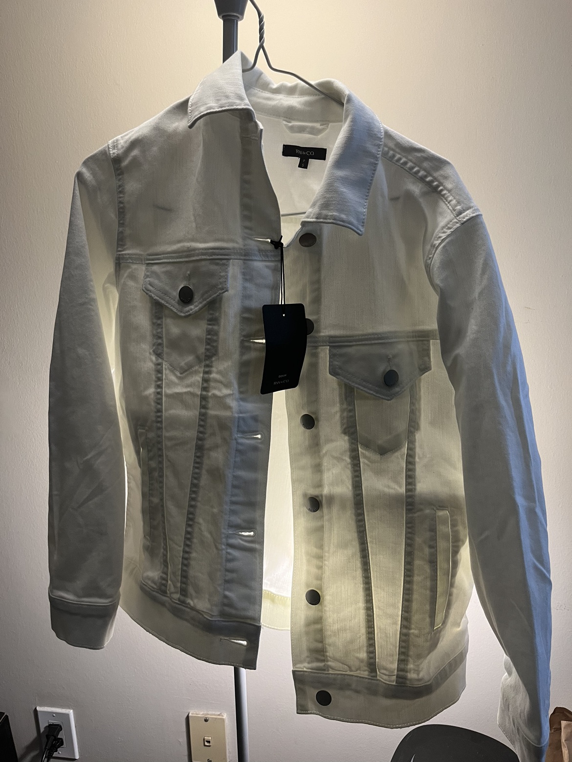 Brand new white denim jacket with tags image indicator(2)