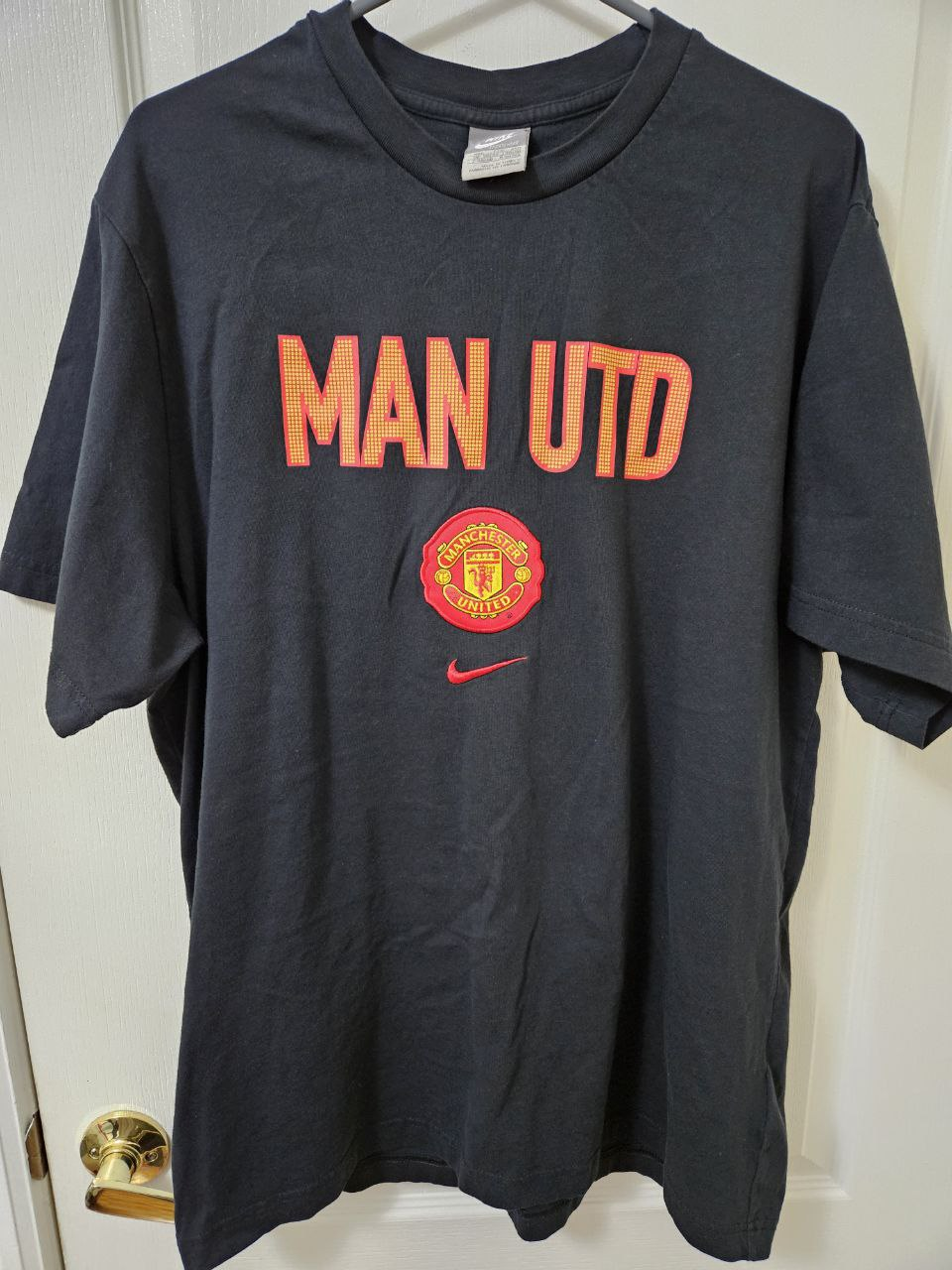 Vintage Nike Manchester United Swoosh T-Shirt