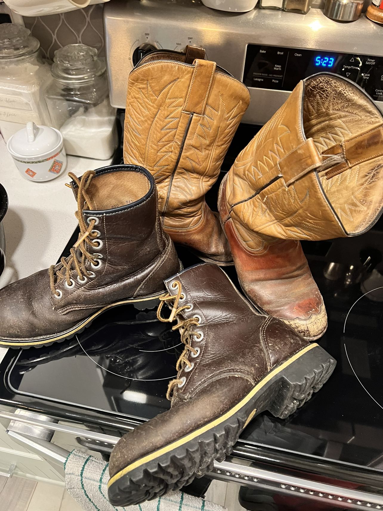 Boots - Size 8 W - Steel Toe & Cowboy - photo 4
