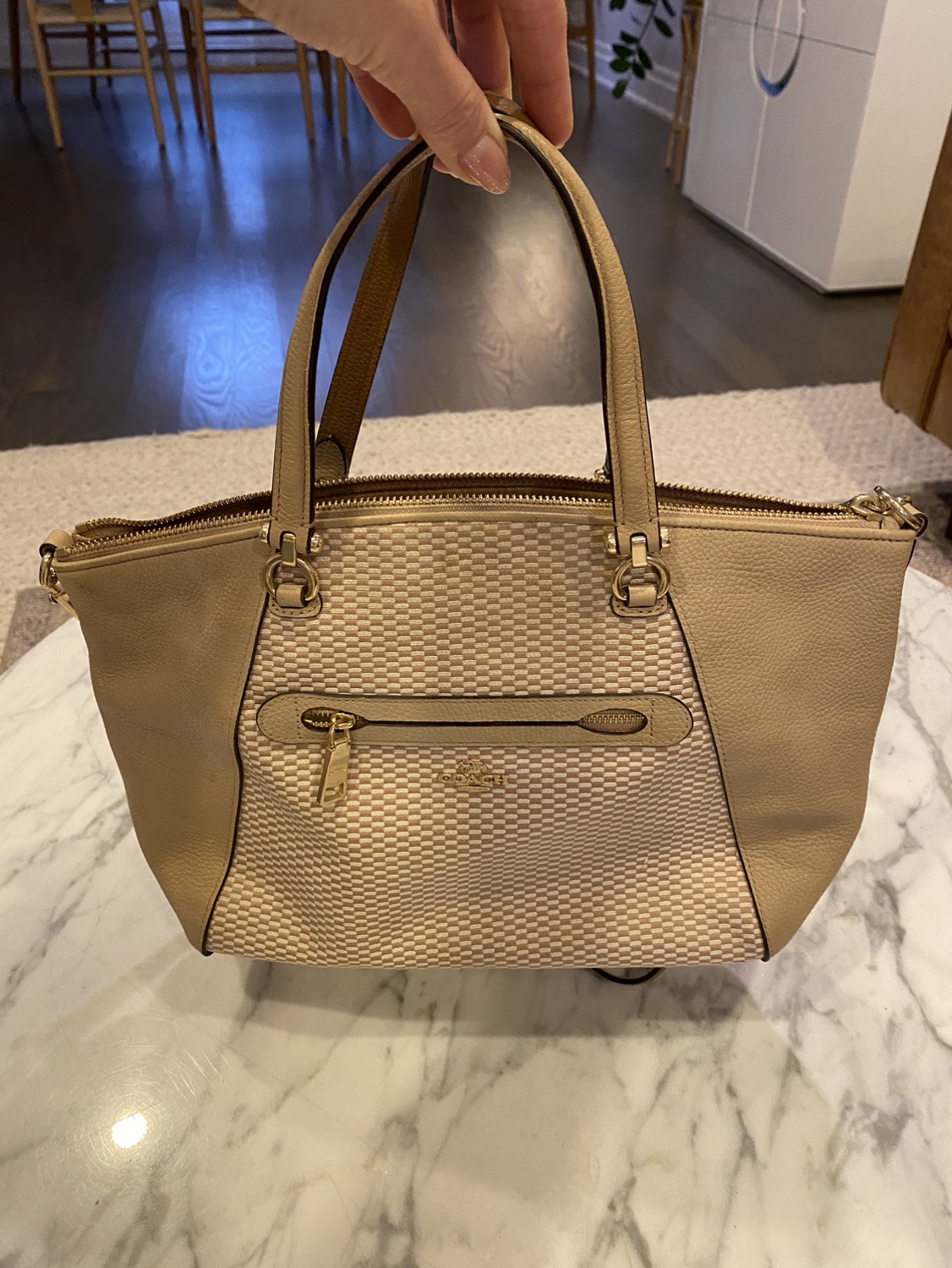 Coach purse, ivory image indicator(2)