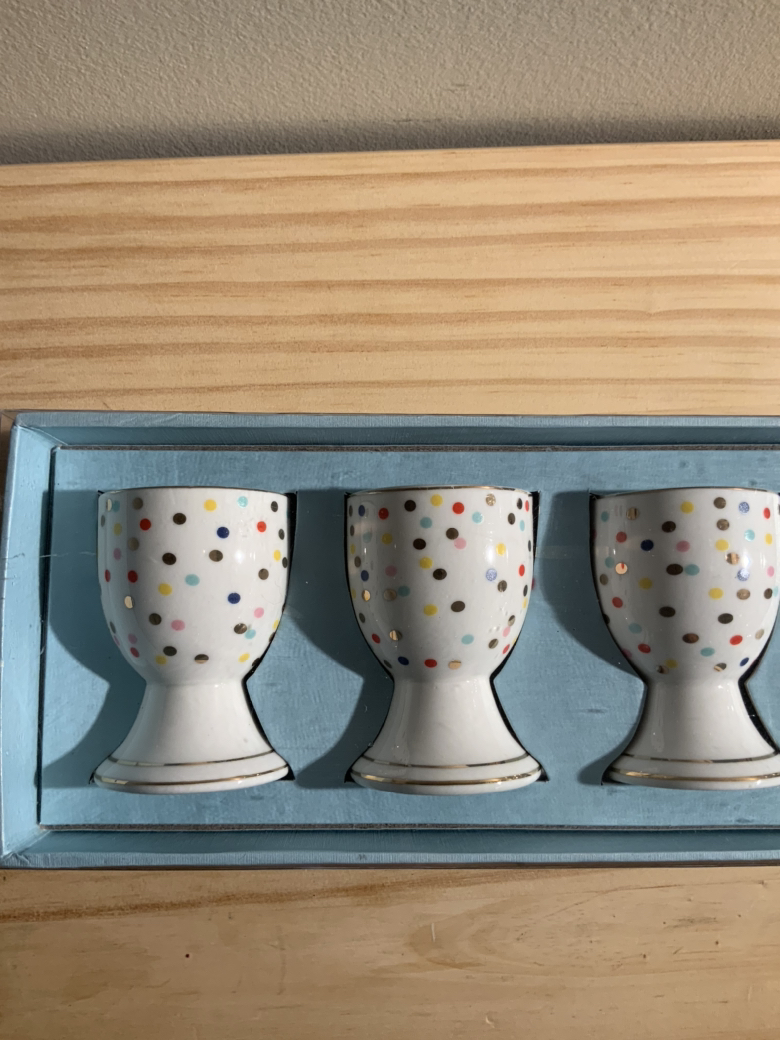 Porcelain egg cups