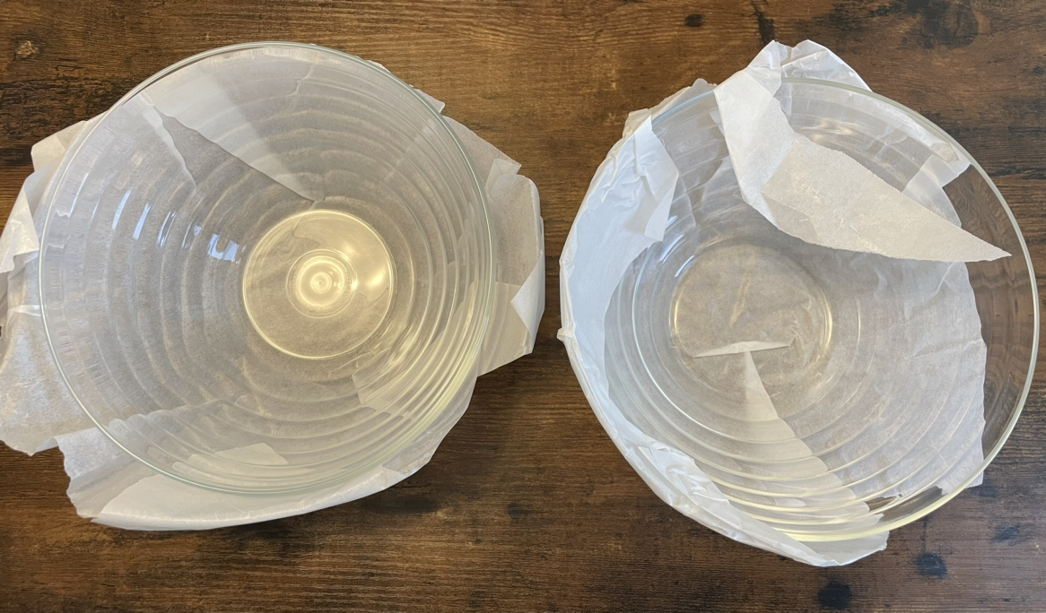 2 Salad bowls