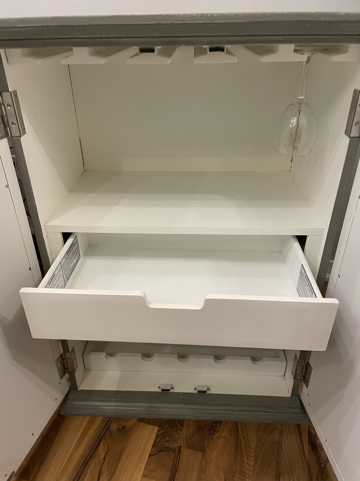 Vintage Wine Cabinet - photo 4