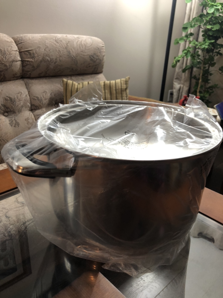 Carrera Stainless Pot and Lid - photo 5