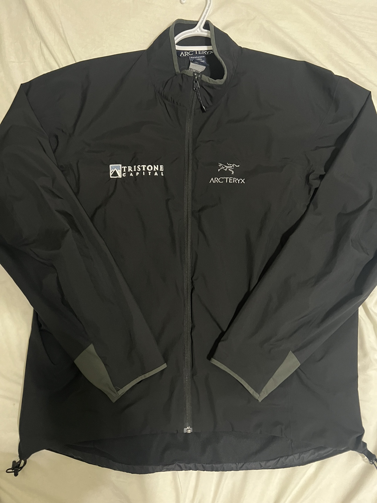 Arc teryx  size XL wind stopper
