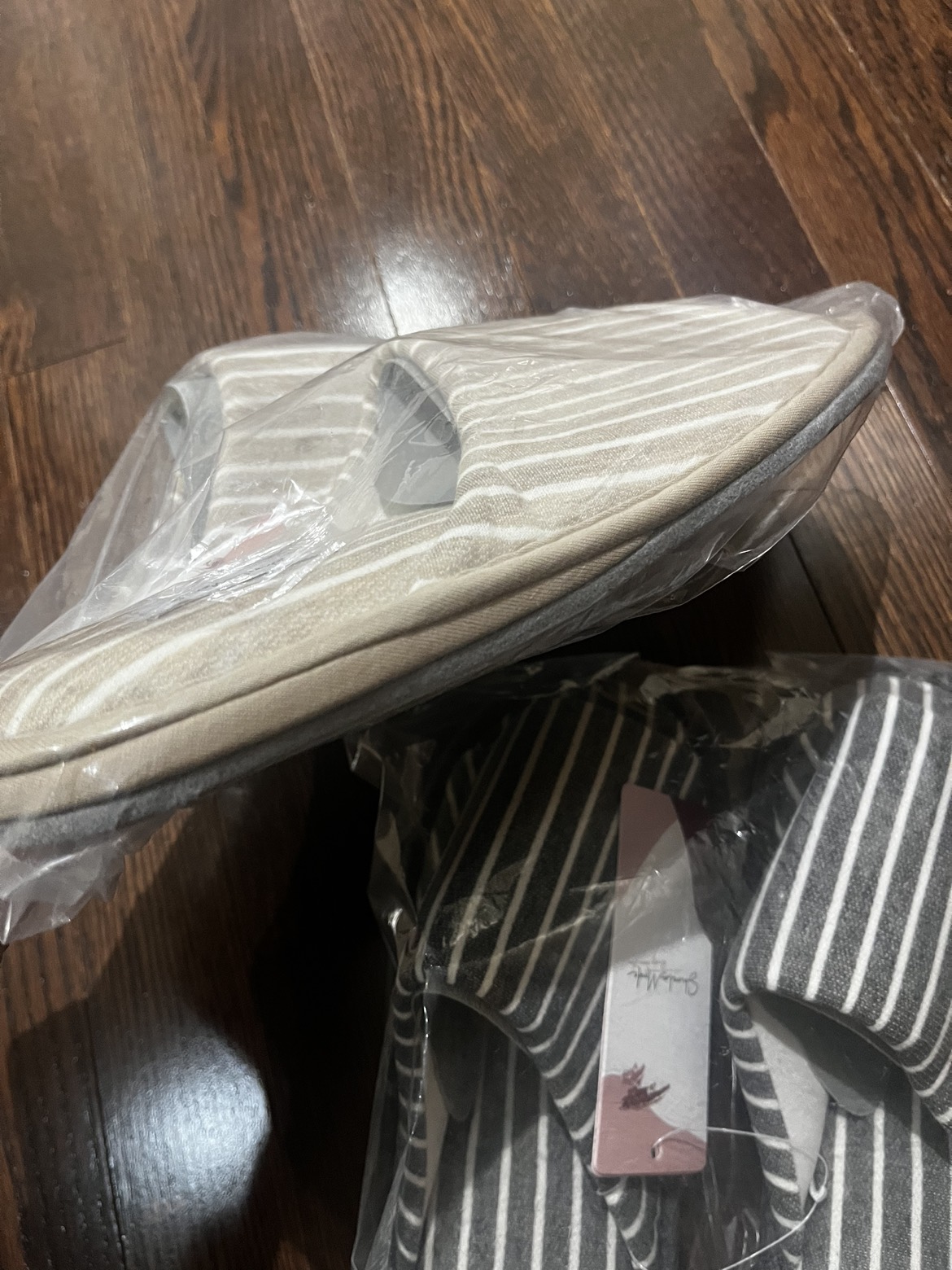 Home slippers(A set of 2) image indicator(6)