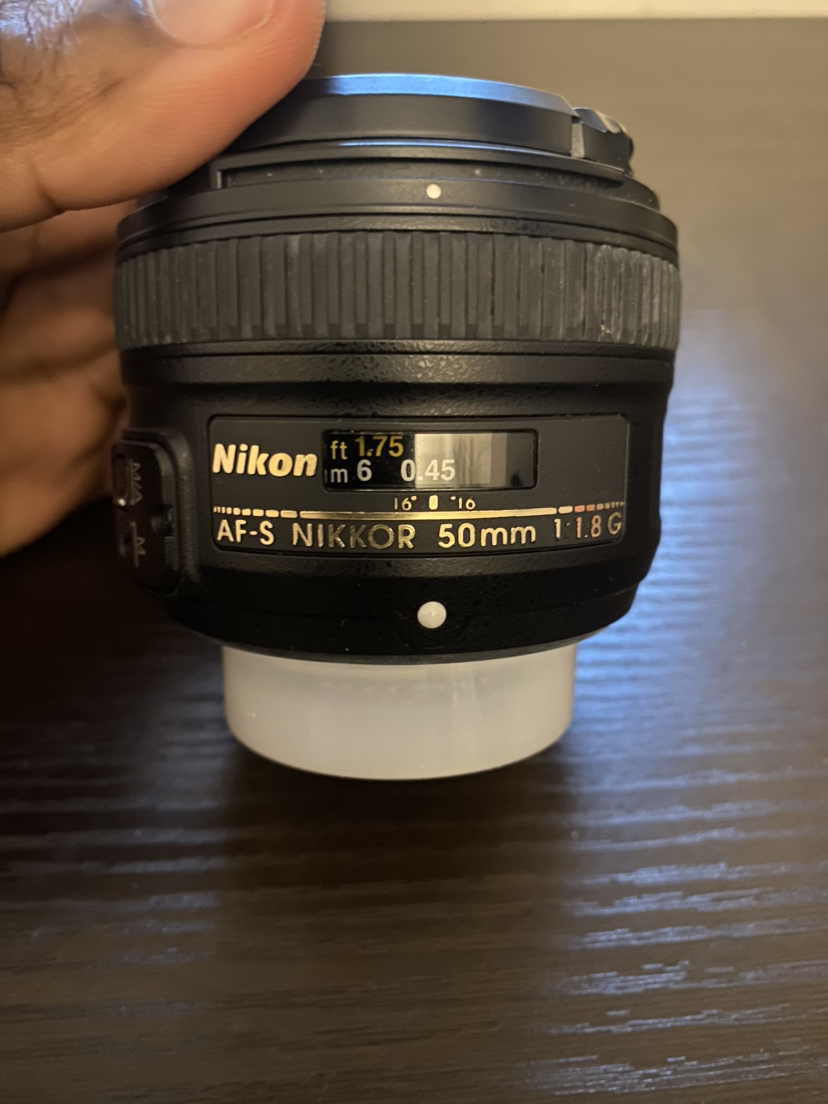 AF-S NIKKOR 50mm f/1.8G lens