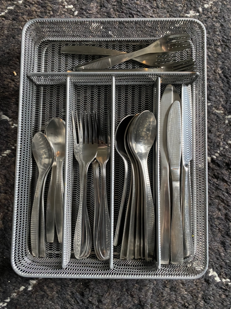 Cutlery set thumbnail