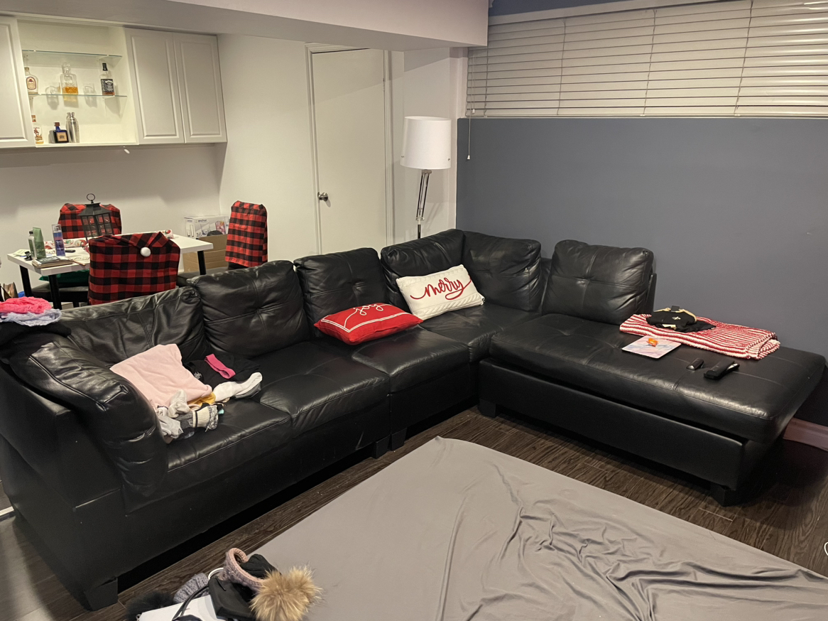 Black leather couch - photo 3