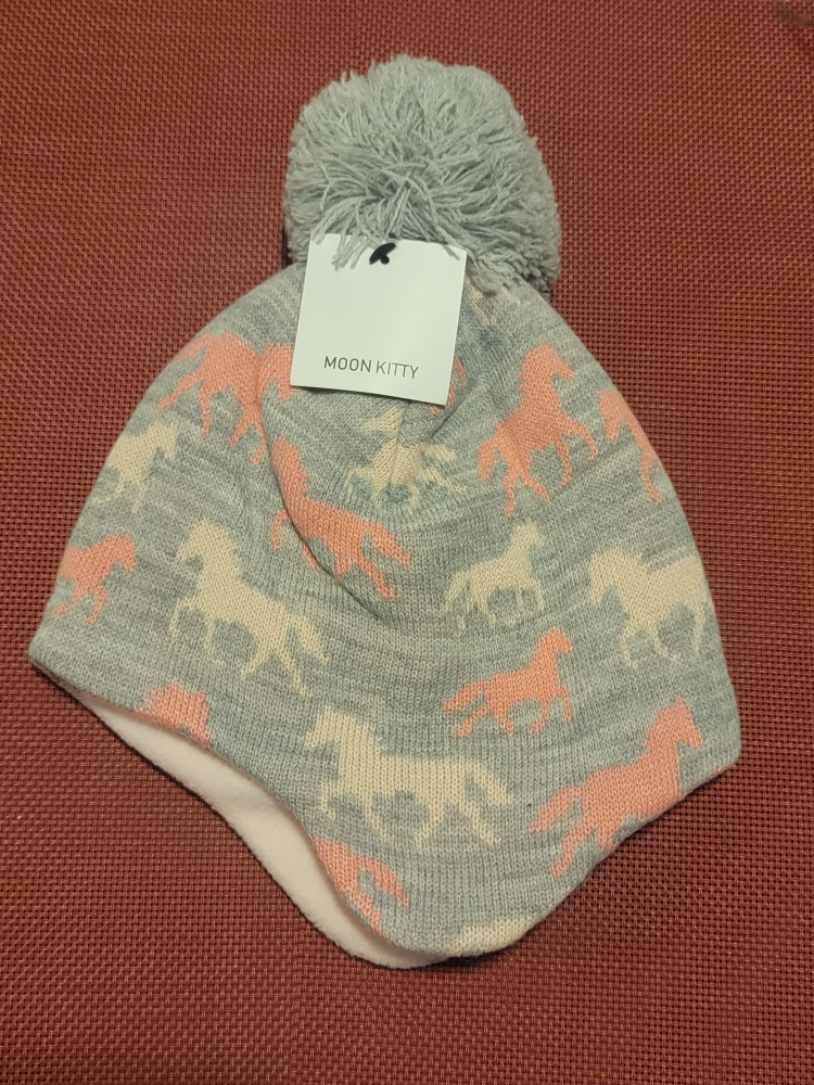 🎁 Winter Cute Hat 🎁 thumbnail