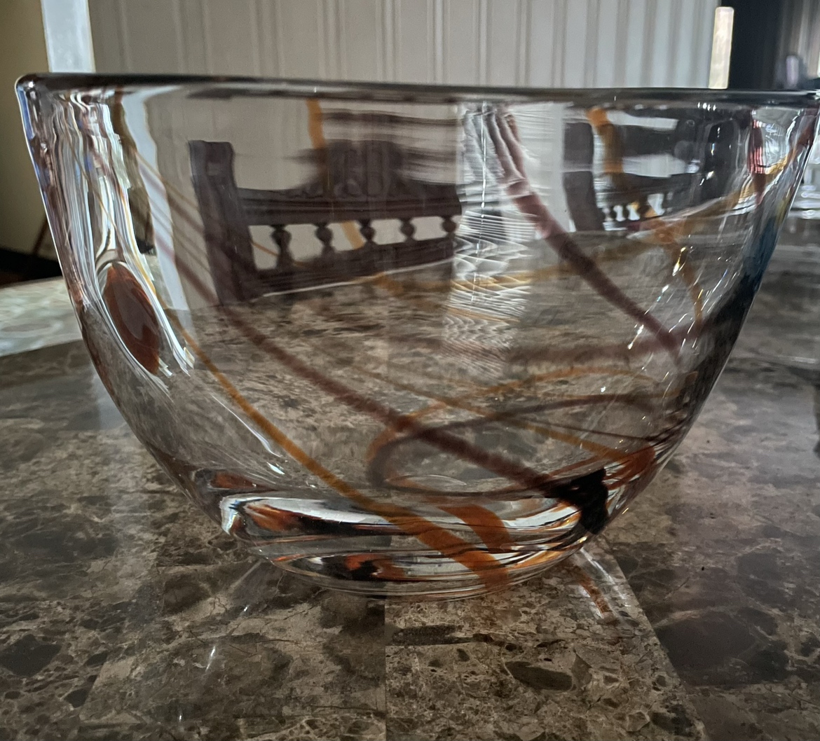 Beautiful Glass Bowl thumbnail