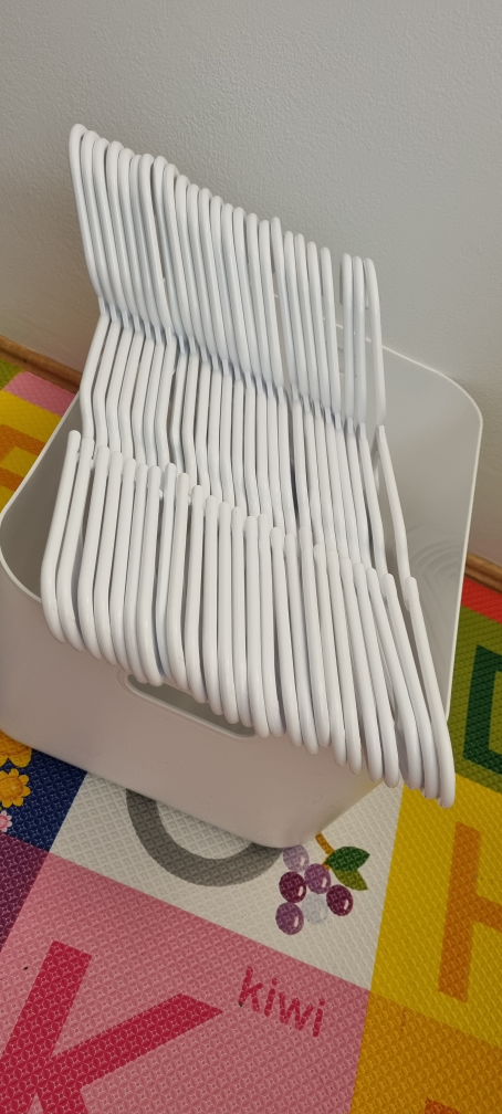 clothes hangers 40pc