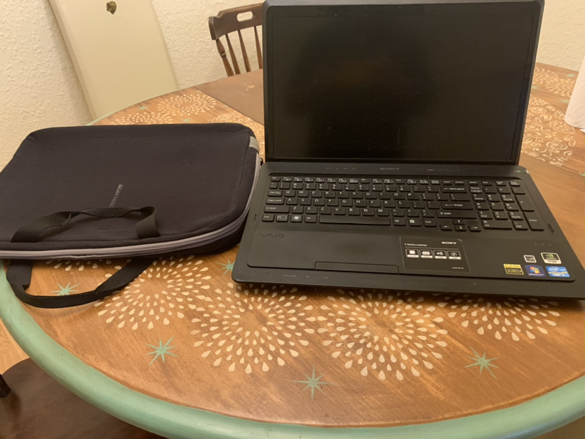 2013 Sony Vaio with Windows 2010 thumbnail