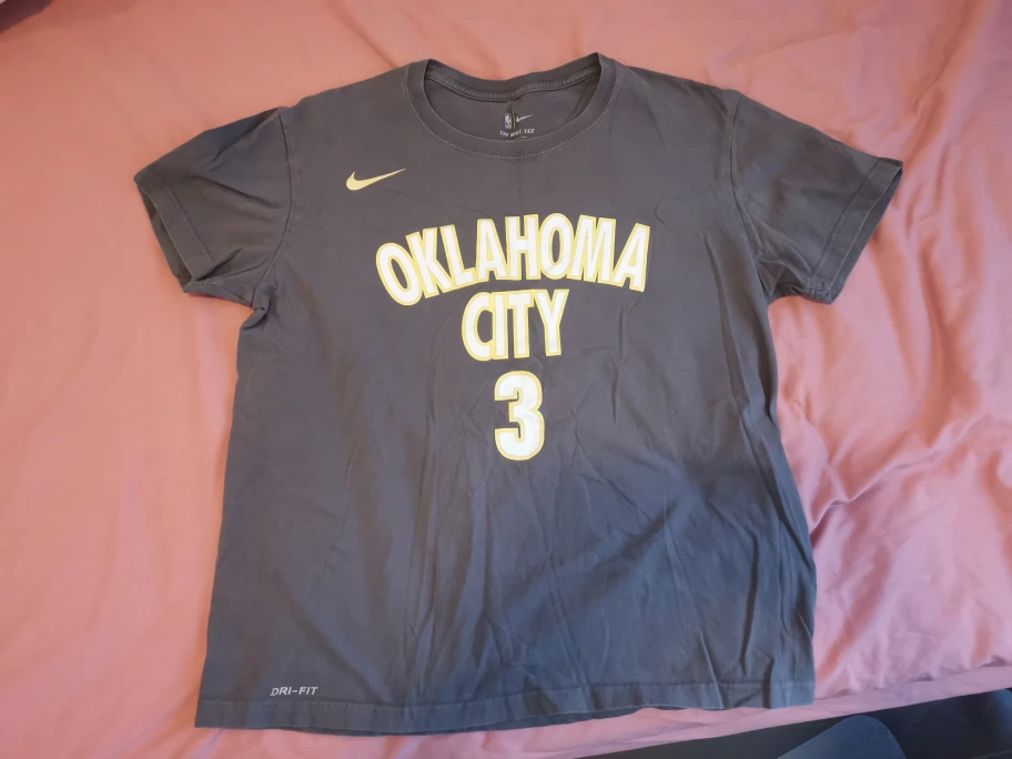 Chris paul t shirt