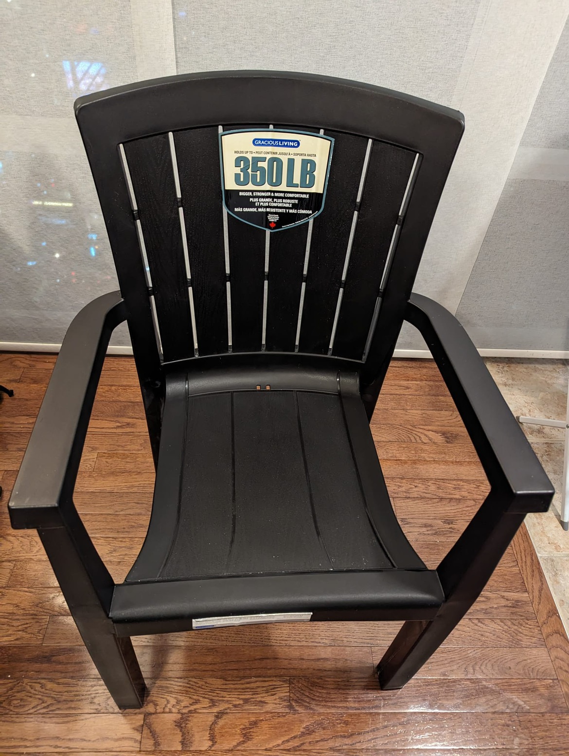 Canadian Tire chair thumbnail