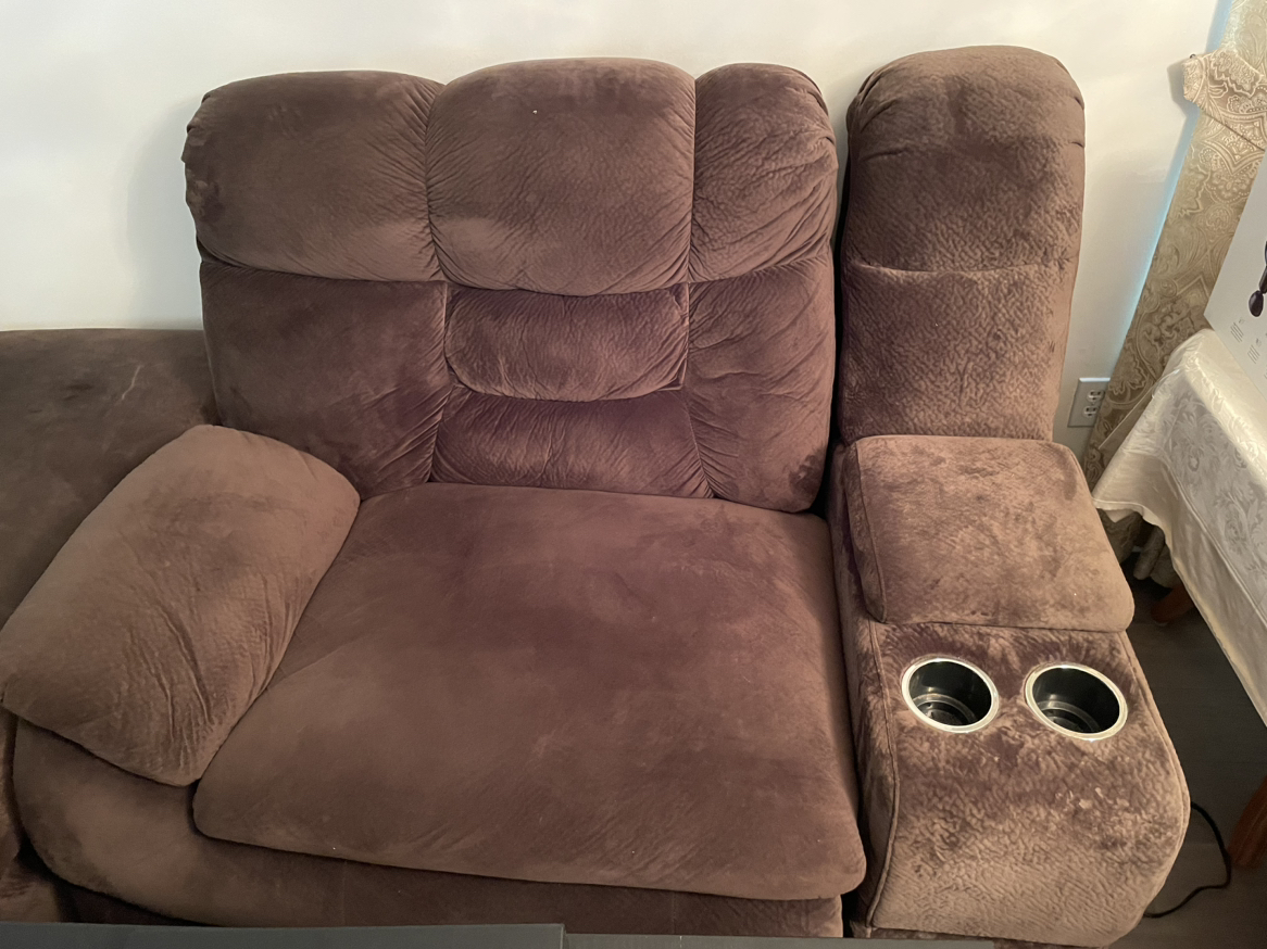 Sofa and recliner set - photo 2