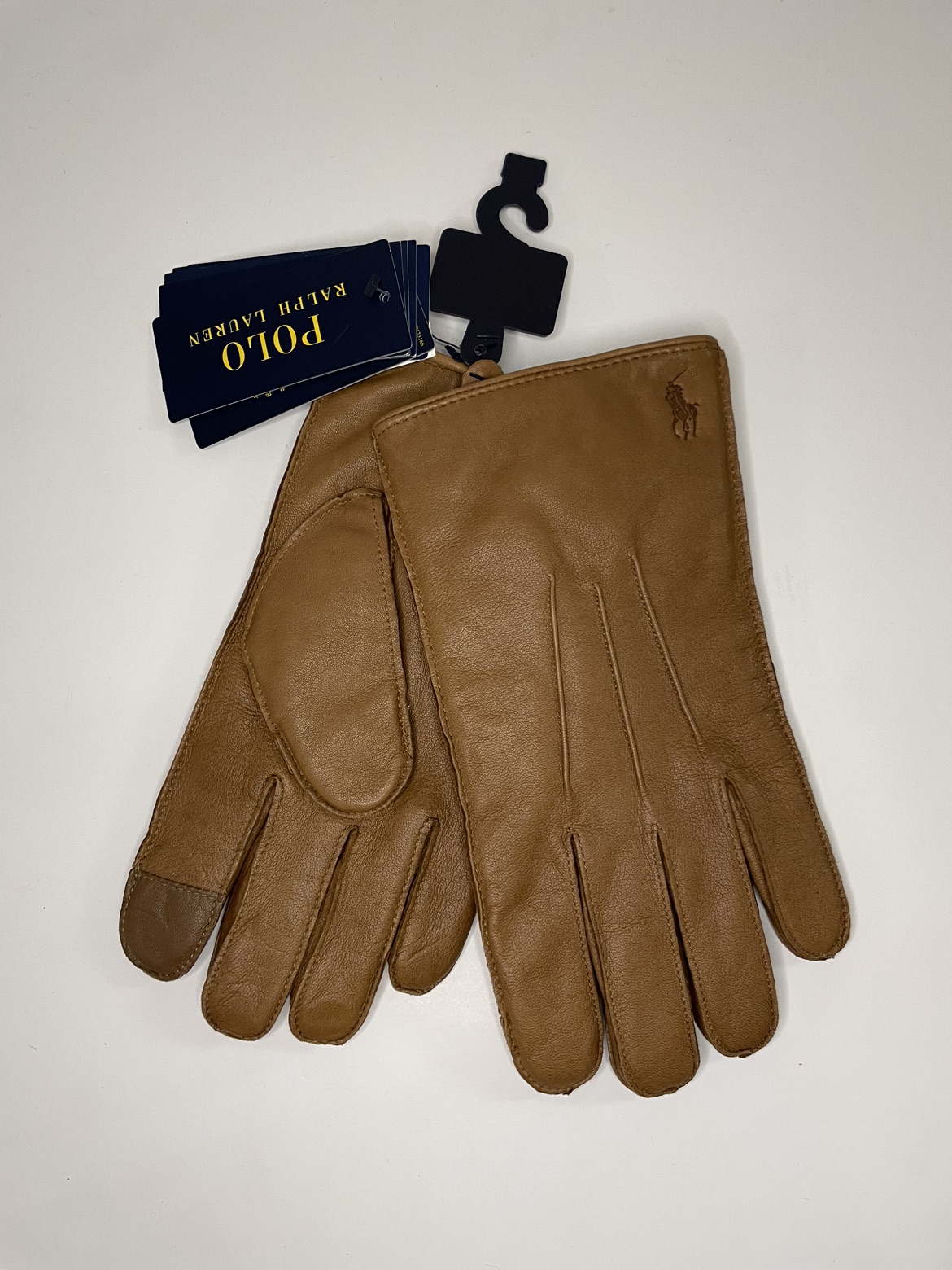 Ralph Lauren Leather TouchScreen Winter Gloves image indicator(2)