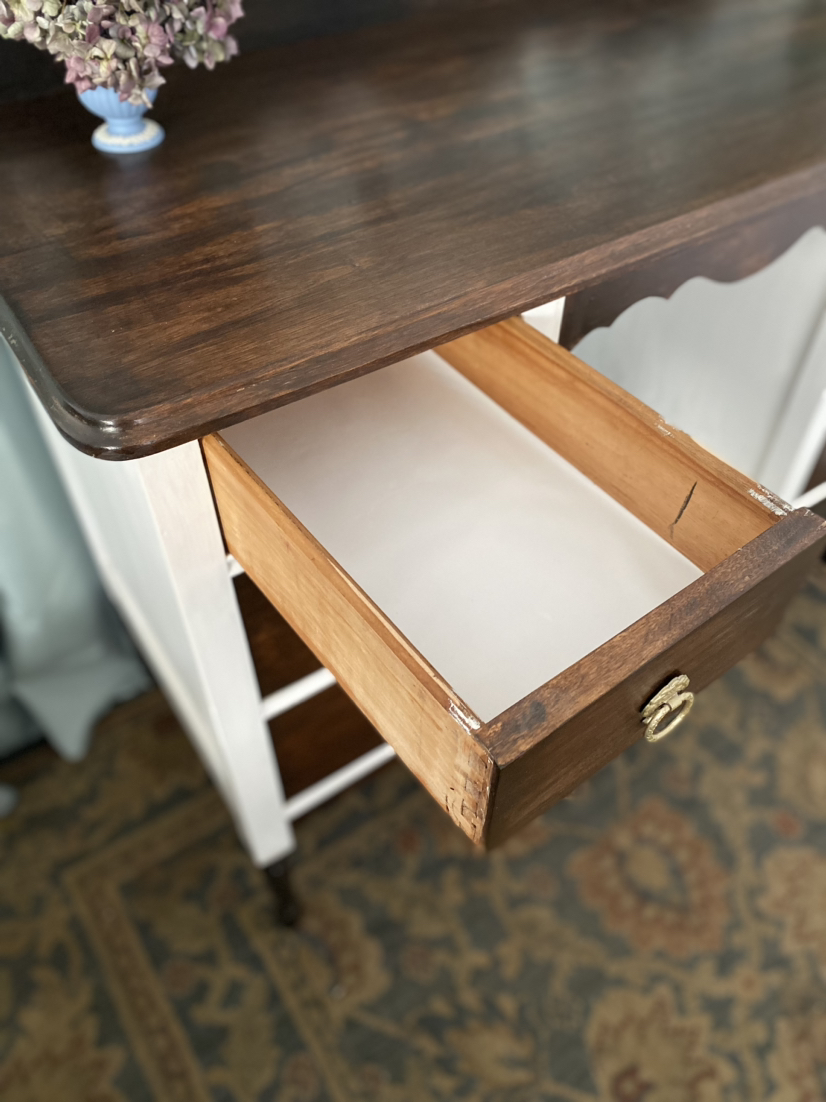 ✨Vintage Desk / Hall table with Mirror ✨ image indicator(2)