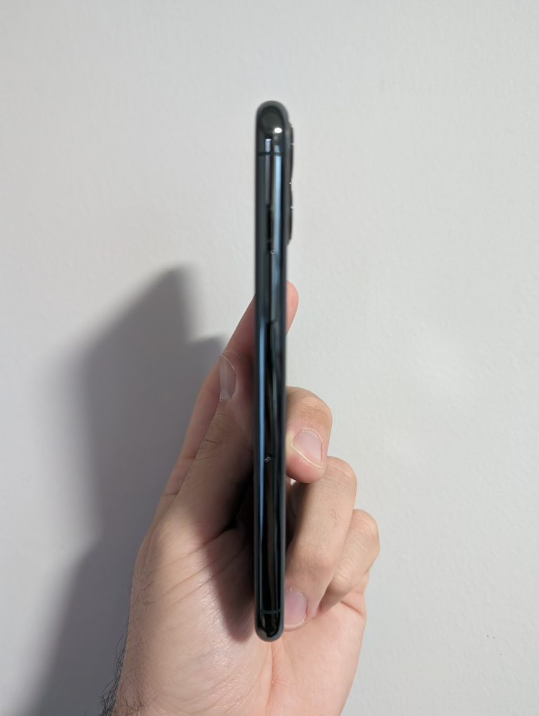 iPhone 11 pro 64GB UNLOCKED 🔓 - photo 3
