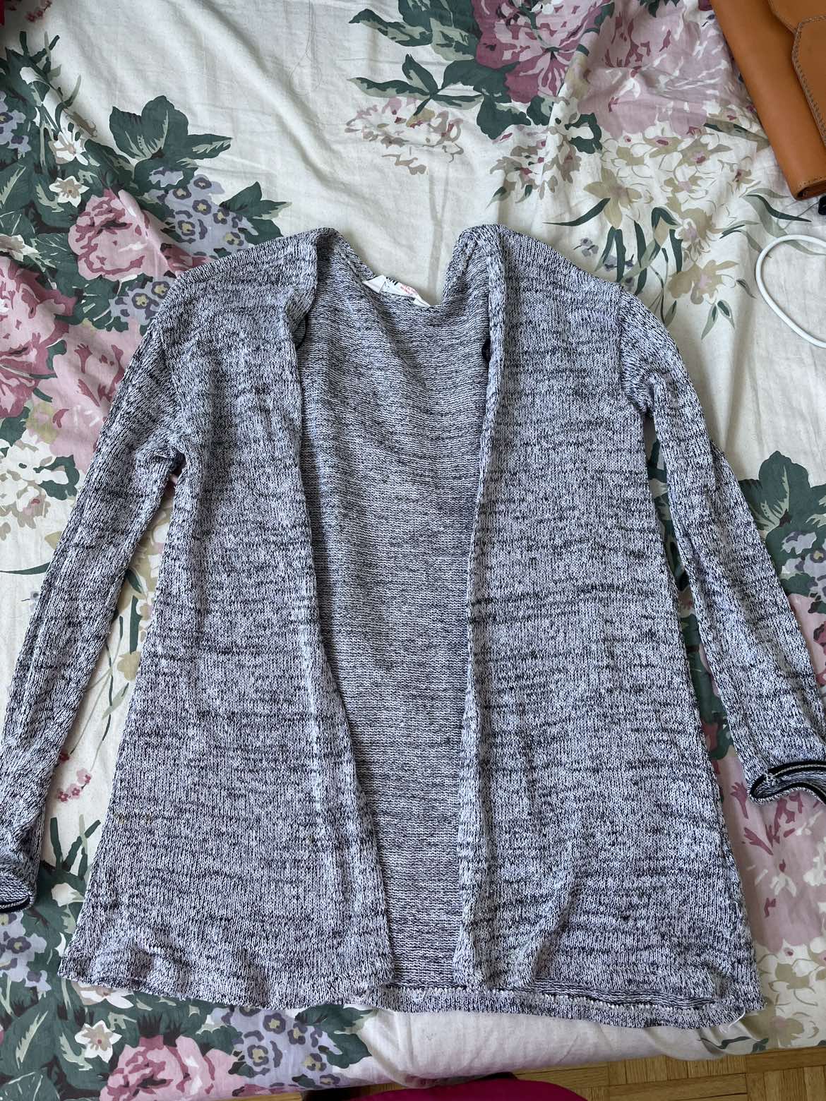 Women clothing #freecycle thumbnail